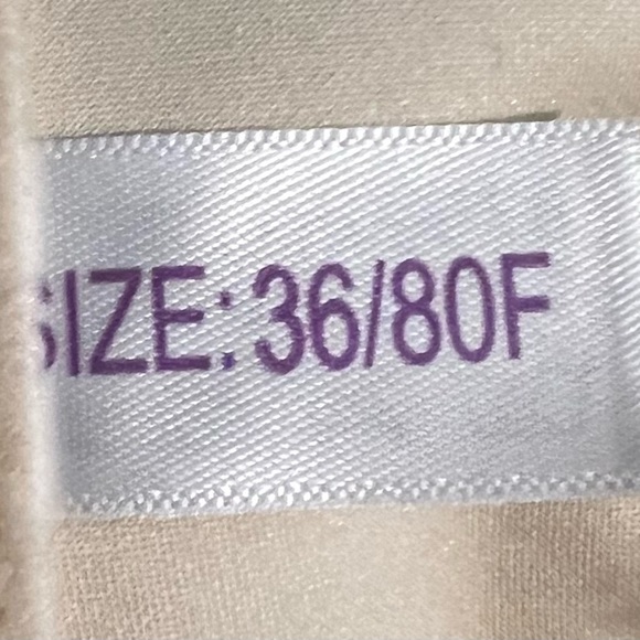 Full coverage bra - Picture 6 of 6